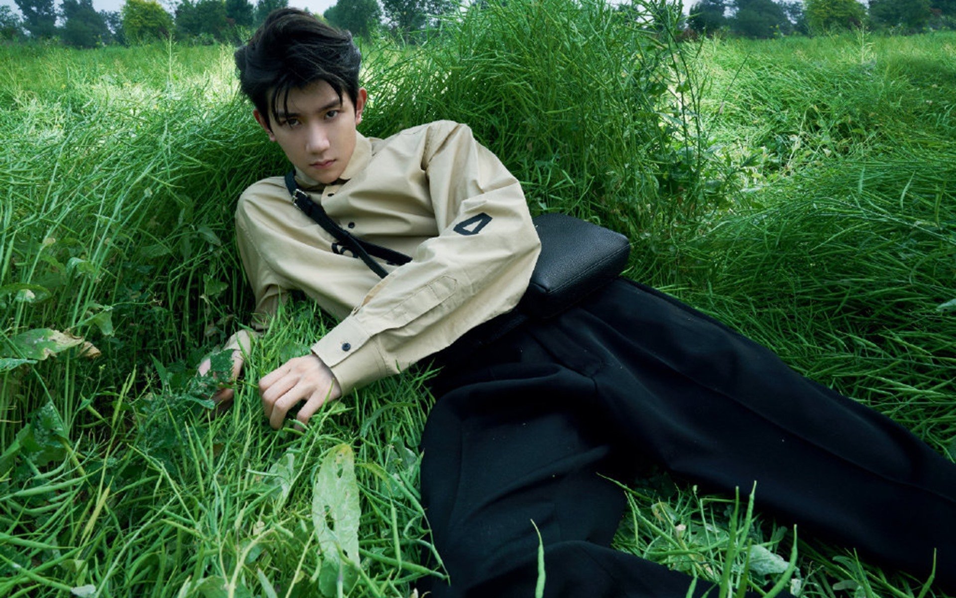 开云体育平台APP-加纳风暴眼，一记穿云箭，射穿莱比锡红牛的铁幕